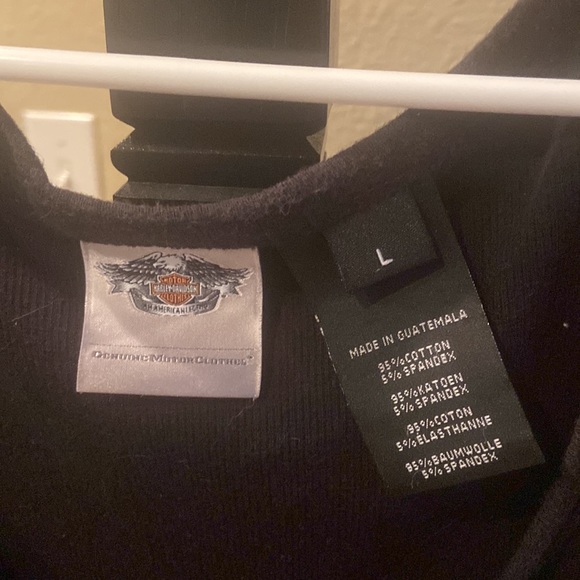 My favorite. Fits GREAT!  Ribbed - Picture 2 of 5